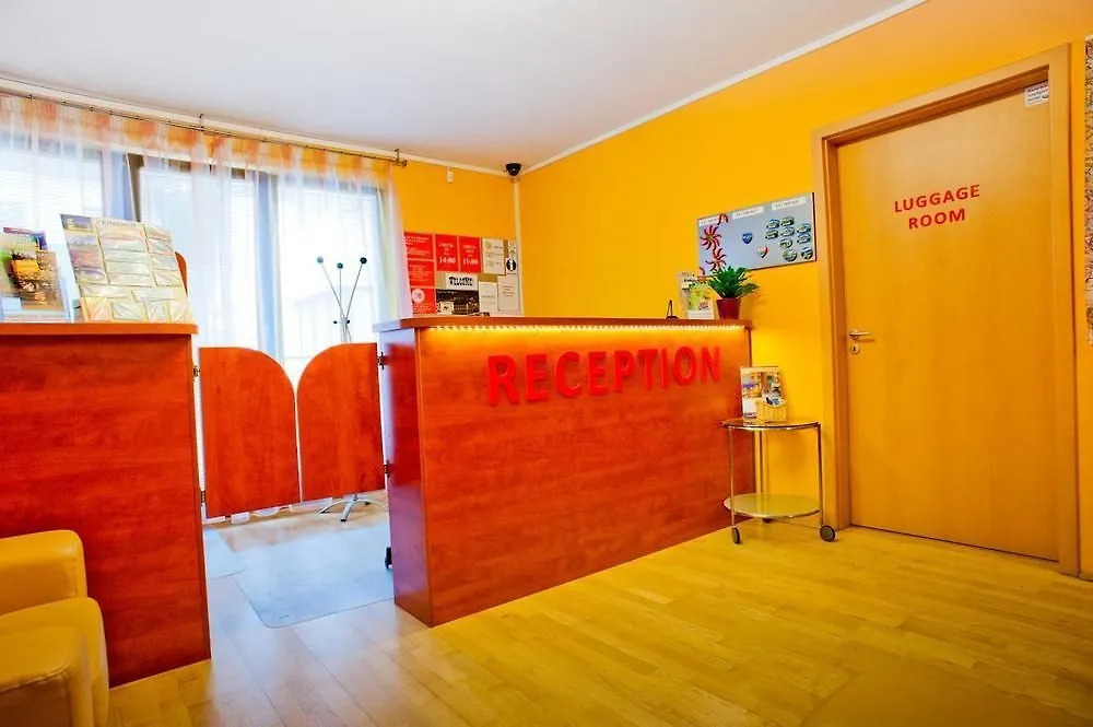 Apart Otel Mango Apartments Budapeşte